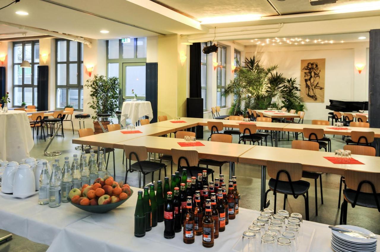 Gaestehaus Abz Stuttgart Dış mekan fotoğraf